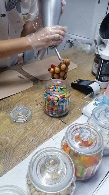 Benko Waffles - Небуг. Гонконгские вафли - процесс приготовления и радость ребенка. смотреть онлайн