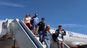 Самолет из Москвы впервые за три года приземлился в аэропорту Геленджика: видео