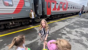 Первое путешествие сестёр Усмановых. Поездка на поезде до Туймазов, 1 часть