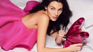 Carolina Herrera - La Bomba (Vittoria Ceretti) (2025)