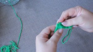 КАК СВЯЗАТЬ СПИЦАМИ СВИТЕР ДЛЯ КУКЛЫ