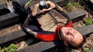 Кокосик делает обзор и сравнение сетевой сабельной пилы зубр 1400Вт и аккумуляторной зубр 20В