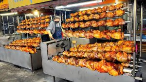 Распродано 400 кур в день Лучшие куры, приготовленные на гриле на углях | Тайская уличная еда