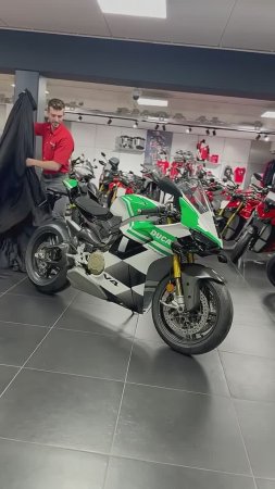 Ducati Panigale V4S
