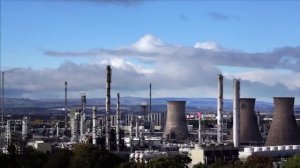 Уже второй за 3 месяца нефтеперерабатывающий завод обанкротился в Британии !!!