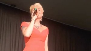 ВИА "Цыплёнок жареный" - Мазохисты.. 
🎤вокал - Евгения Татарова