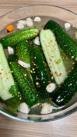 Отличный рецепт малосольных и квашеных огурчиков👍🥒