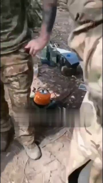 Крылатый питомец 88-й бригады Эспаньола. смотреть онлайн