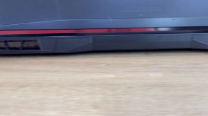 Ноутбук MSI