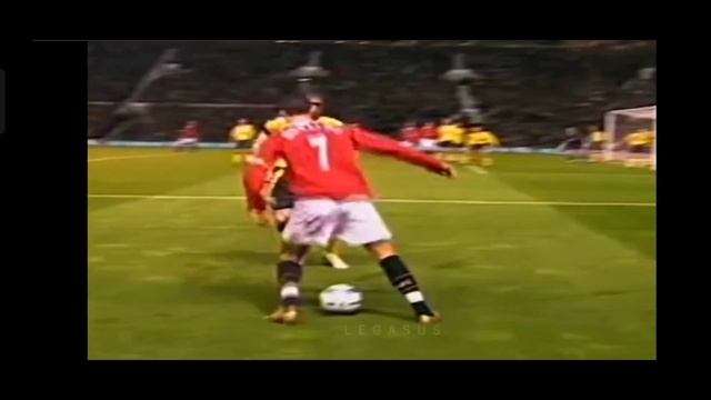 Лучшие моменты молодого Роналду смотреть онлайн