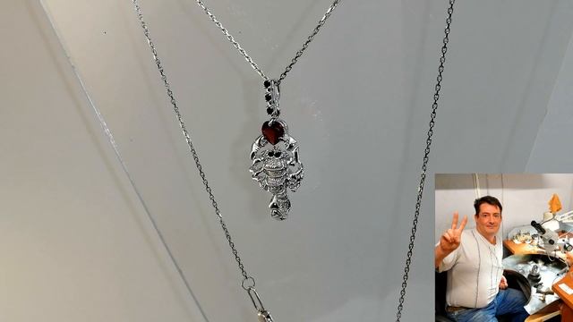 Подвеска «Гранат- скорпион» золото белое 585, гранат, шп смотреть онлайн