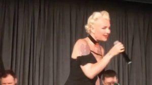 ВИА "Цыплёнок жареный" - Безответная... 
🎤вокал - Евгения Татарова