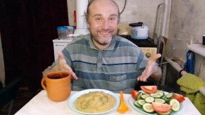 обед горошница. про наших заботливых благодетелей. мукбанг. обжор. еда на камеру. диета. шизофрения.