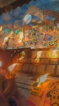 Offering lamps to Lord Damodar  Happy Diwali  #mayapur #lamp #diwali #shorts