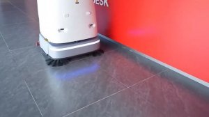 Робот-уборщик SC50