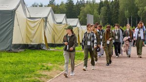 «Жуков», «Рокоссовский», «Василевский»: как проводят лето юные москвичи в палаточных лагерях?