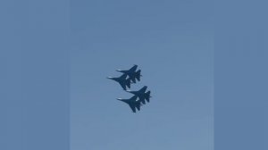 Русские Витязи - выступление легендарной пилотажной группы на 100-летии УМПО в Уфе в 2025 году