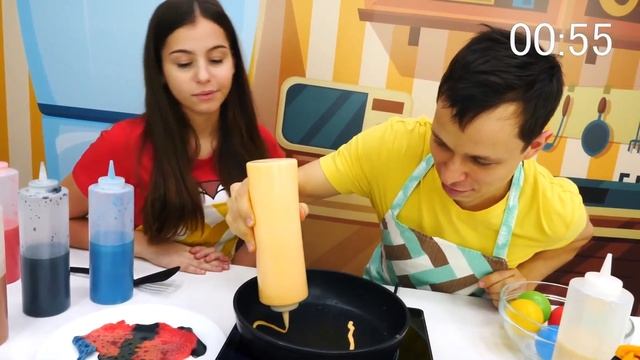 Готовим с детьми, смеёмся и соревнуемся! ⏱️️ Сначала десерт, потом — цветные блины на скорость!