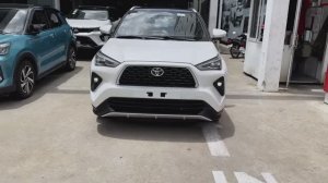 Toyota Yaris Cross 2025 обзор