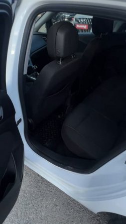 Opel Astra Седан Base 1.6 MT 2013г