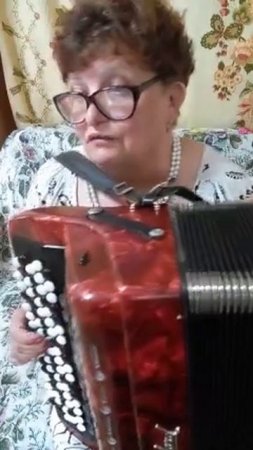 ЕДУТ КАЗАКИ - МУЗ. МАРИНЫ ОВСЯНКИНОЙ, СЛ. НАДЕЖДЫ МЕЛЕХОВОЙ.