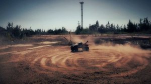 Спортивный грузовик EMO X5 Лучший в покорении гор от Crossrc