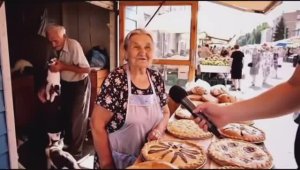 Пирожки на рынке г. Кислодрищенск