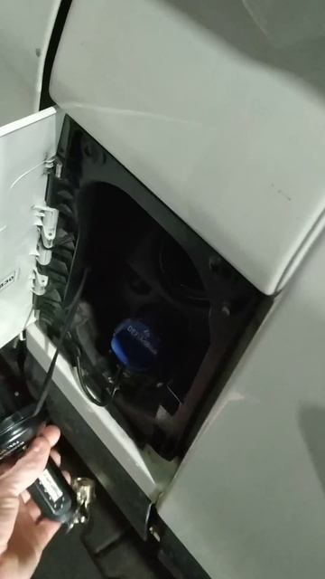 Вот это цены в Европе на дизель в Словакии #automobile #ремонт @SHEVAvaz смотреть онлайн