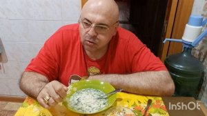 Мукбанг. Окрошка, салат из тунца и чиабата. Библейский великан из Кардиффа.