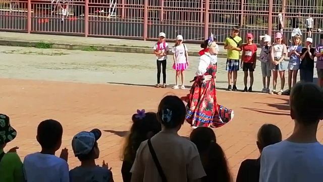 русские танцы