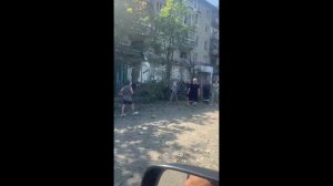 ВСУ нанесли террористический удар по жилым домам в центре Донецка, есть пострадавшие !!!
