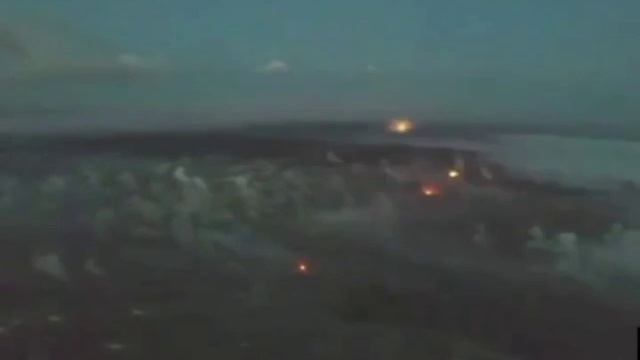 Это еще мягко. Там в домах еще осталось много мирных. Наших.+24 смотреть онлайн