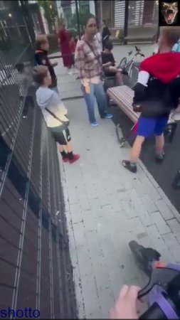Зухра и дети