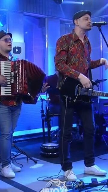 КАВЕР-ГРУППА | РВИ МЕХА - ОРКЕСТР! смотреть онлайн