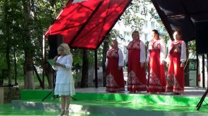 Концерт в микрорайоне Дечинский города Вязники перед 52-м Праздником поэзии и песни. 1-я часть