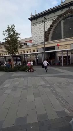 В Москве инцел пнул девушку после того, как она отказала в знакомстве

Наргиса (так зовут девушку) р