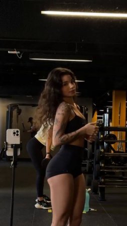 Клип @fitnessqueens