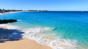 Очень красивое море и пляж