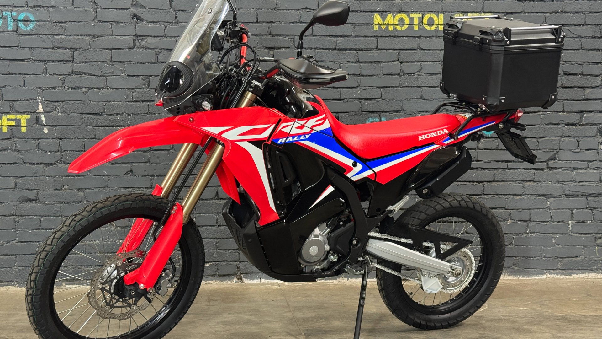 IMG_8032 смотреть онлайн