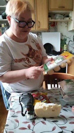 Хотела только котлет и нектарины, но нет😁