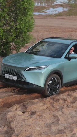 Omoda C7 против Mitsubishi Outlander: новичок-китаец или японец-ветеран? Бой полноприводных.