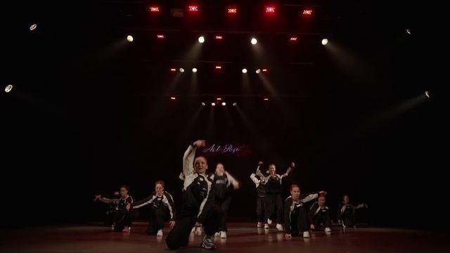 26 Творческая группа «Power Dance» THE GIRLS Максимова София