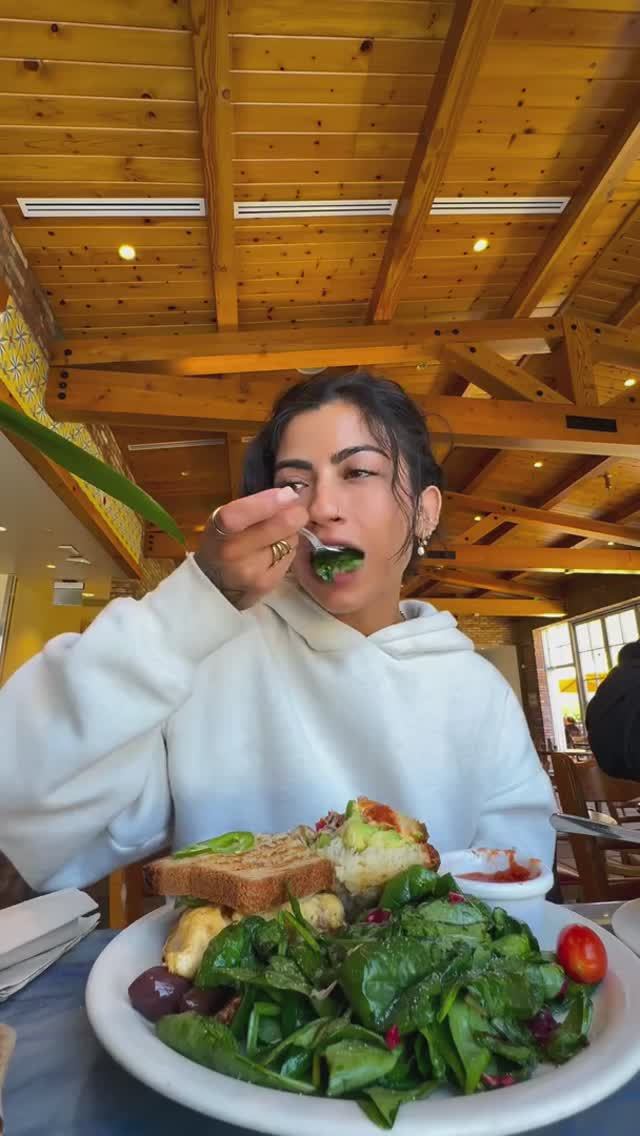 MELANIA PATRICIA CRUZ