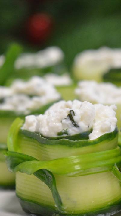 Рулетики из Огурца с Творожной начинкой смотреть онлайн