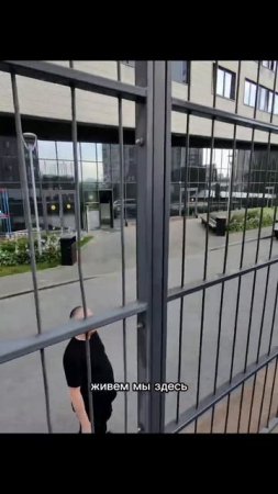 Кто прав, я или маленький человек_