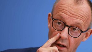 Мерц: продвигать украинскую повестку в ЕС стало тяжело