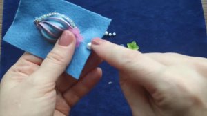 DIY Как работать с шикарной лентой шибори. Вышиваем оригинальные сережки из шелковой ленты.