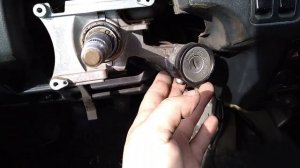 КАК СНЯТЬ ПОДРУЛЕВОЙ ПЕРЕКЛЮЧАТЕЛЬ(гитара)И ЗАМОК ЗАЖИГАНИЯ! Mitsubishi Galant 6