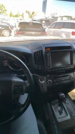 201 Toyota Land Cruiser 200