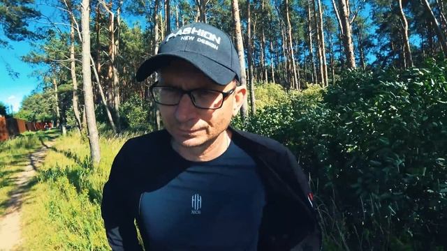 Паша пел